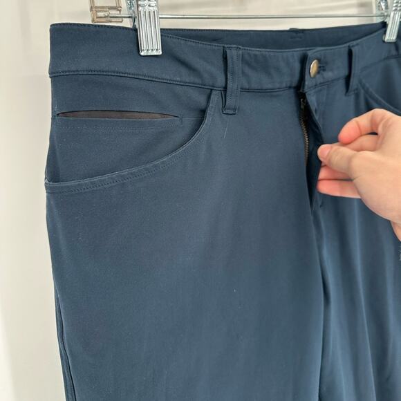 Lululemon ABC Pant Classic *30" True Navy Warpstreme Size 32 X 28 Pockets Work - Picture 6 of 11